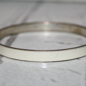 Beautiful silver and cream bangle bracelet 7"